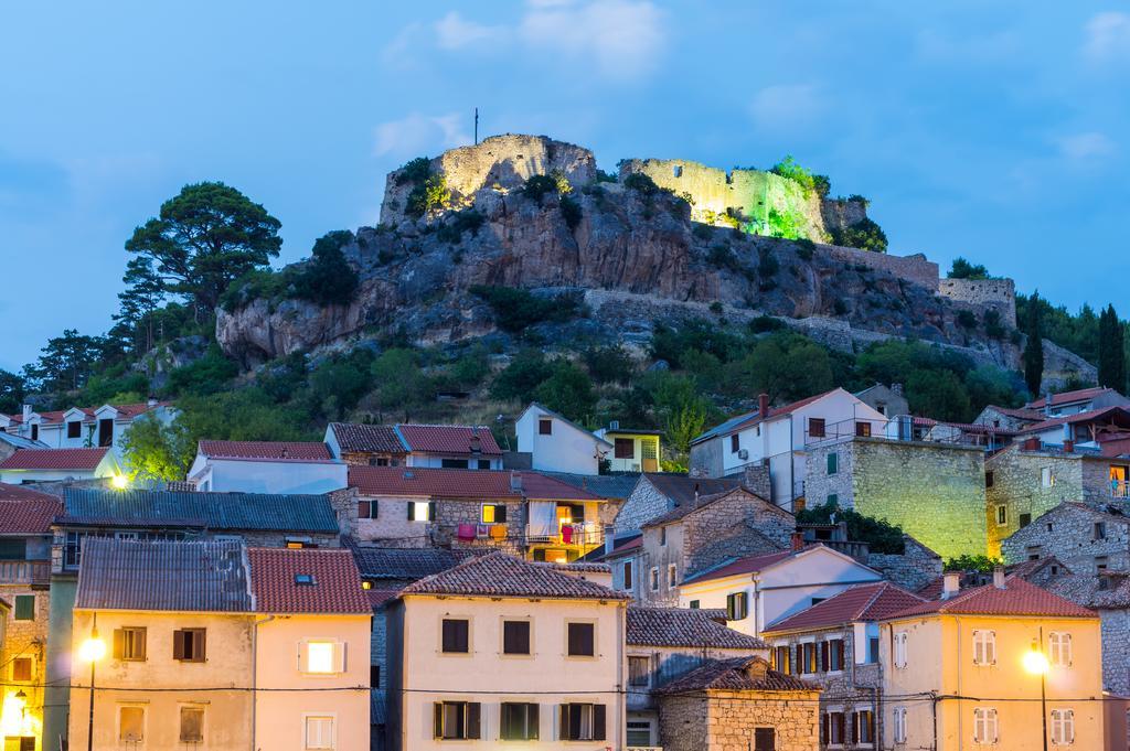 Aparthotel Castrum Novum Novigrad (Istria) Ngoại thất bức ảnh