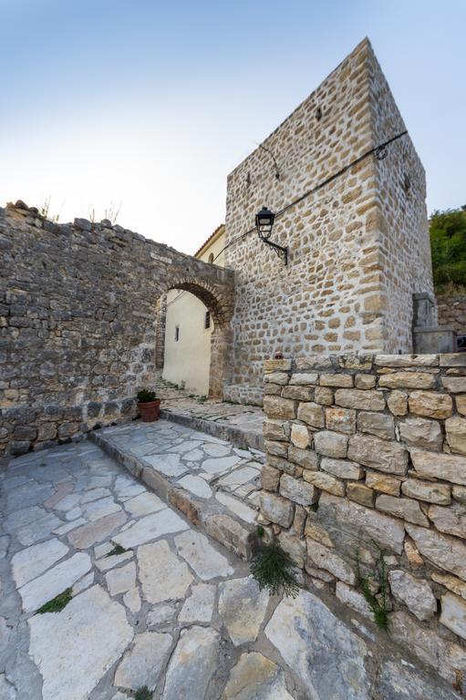 Aparthotel Castrum Novum Novigrad (Istria) Ngoại thất bức ảnh
