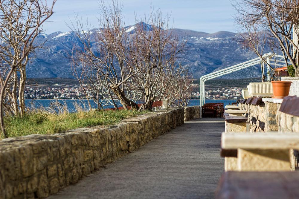 Aparthotel Castrum Novum Novigrad (Istria) Ngoại thất bức ảnh