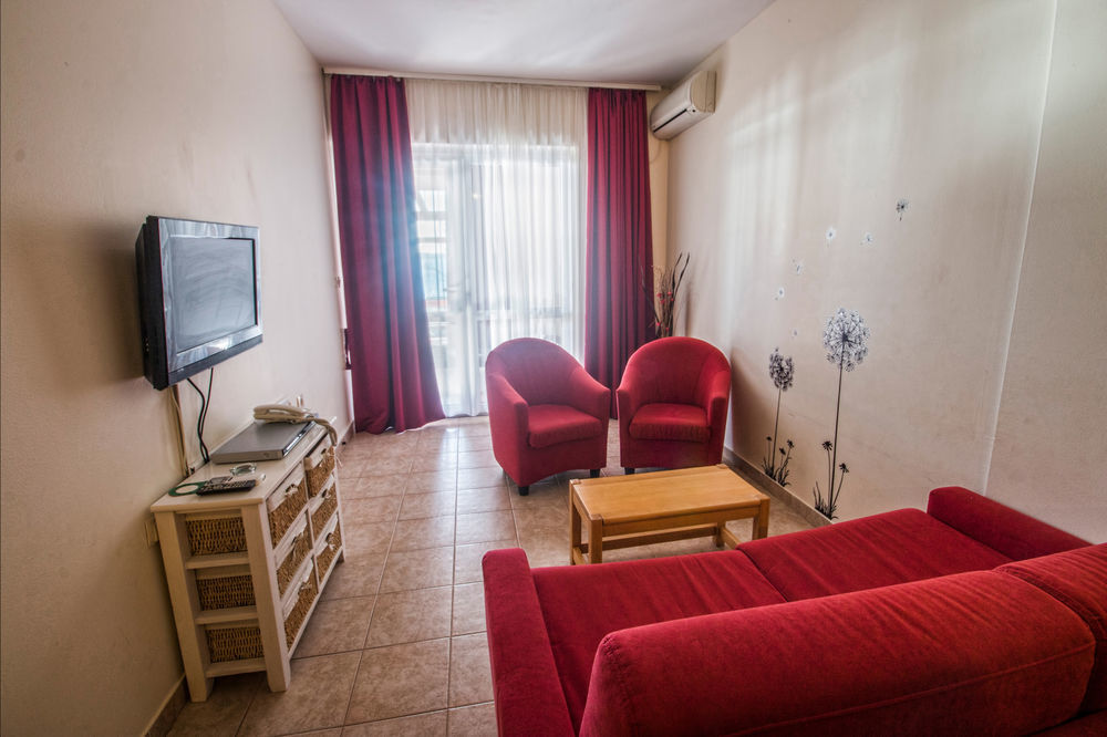 Aparthotel Castrum Novum Novigrad (Istria) Ngoại thất bức ảnh