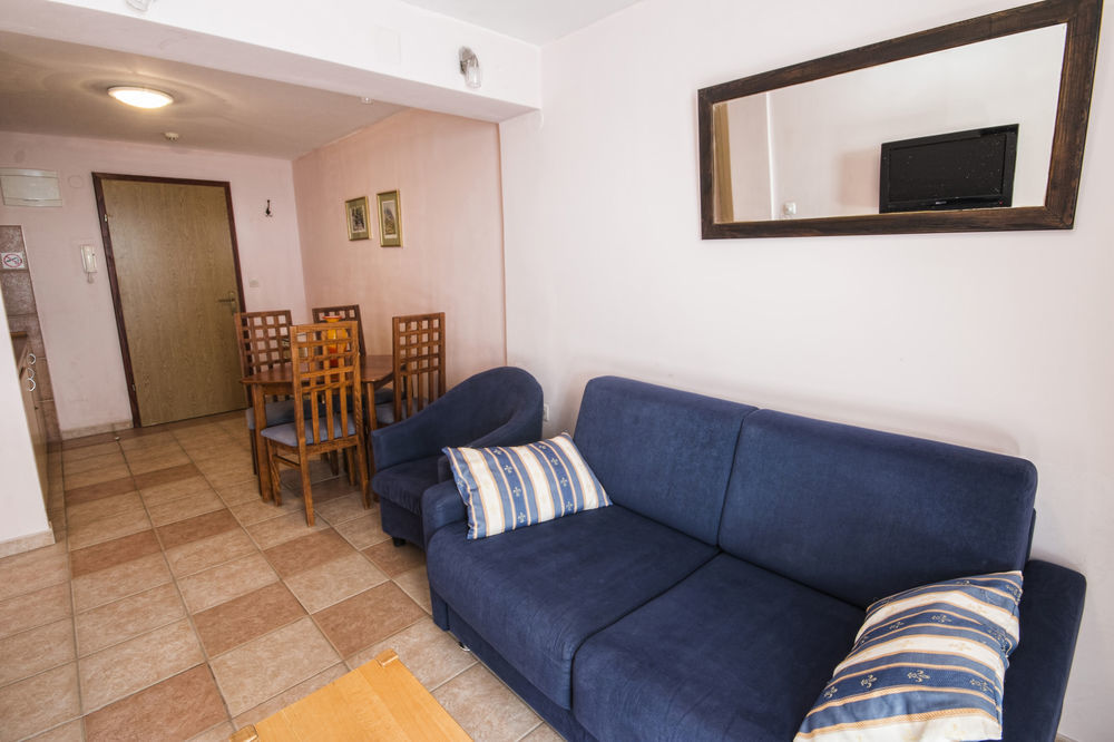 Aparthotel Castrum Novum Novigrad (Istria) Ngoại thất bức ảnh