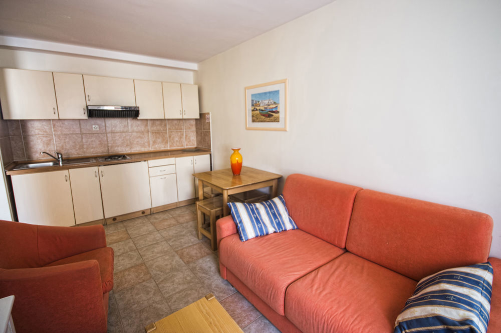 Aparthotel Castrum Novum Novigrad (Istria) Ngoại thất bức ảnh